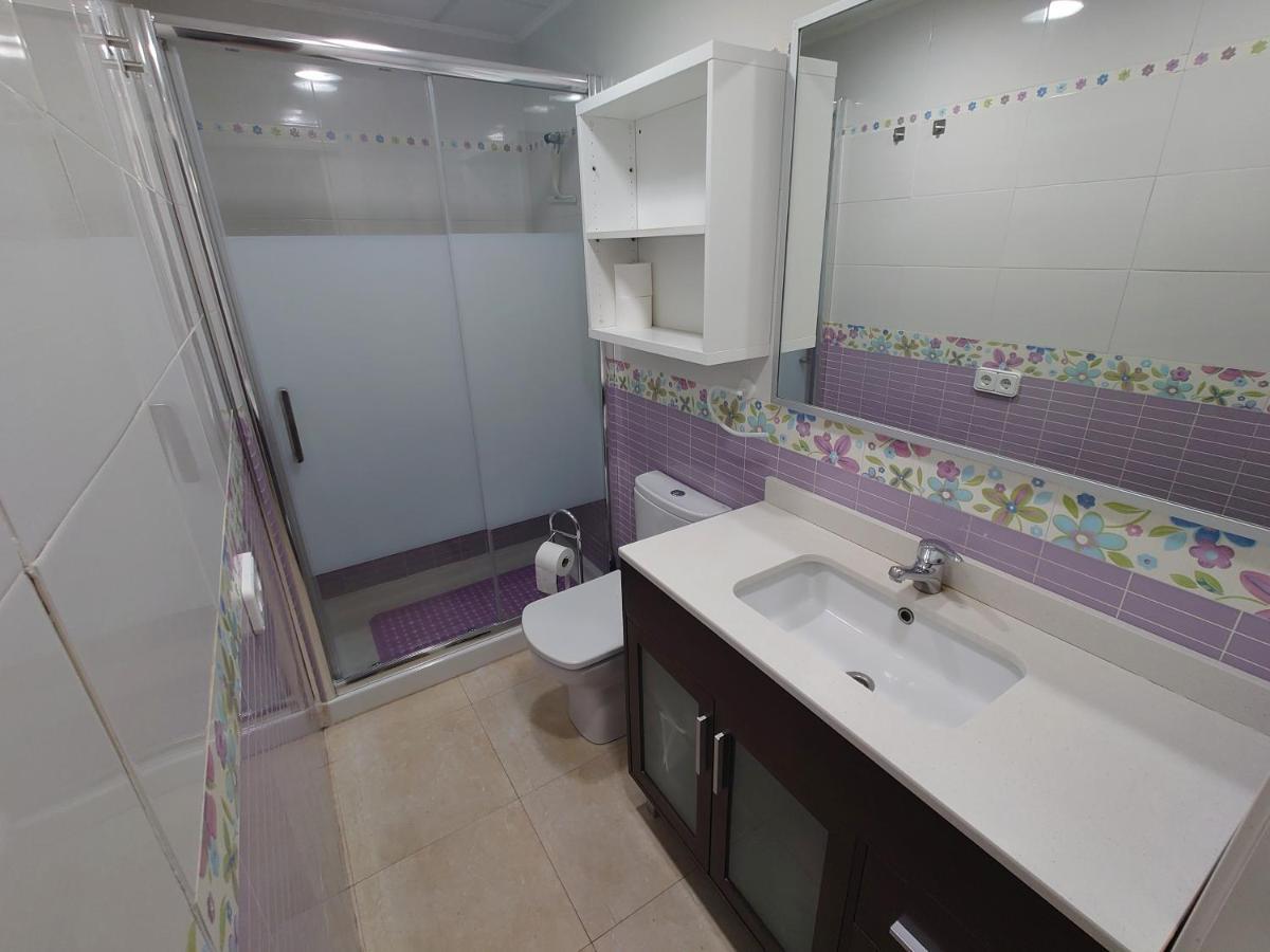 Primera Linia De Mar, Zona Tranquila Apartment Кембрилс Екстериор снимка