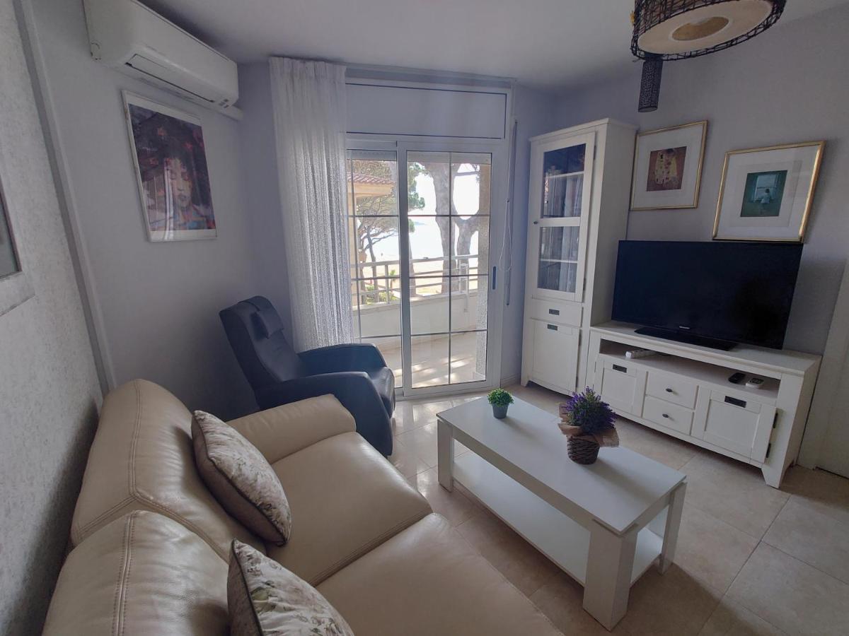 Primera Linia De Mar, Zona Tranquila Apartment Кембрилс Екстериор снимка